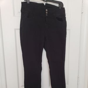 Triple Button High Rise Skinny